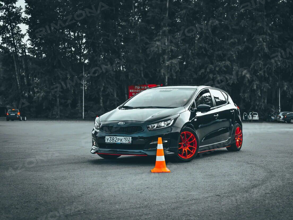 Kia Ceed на стильных литых дисках Work Emotion CR Kiwami - Фото № 3