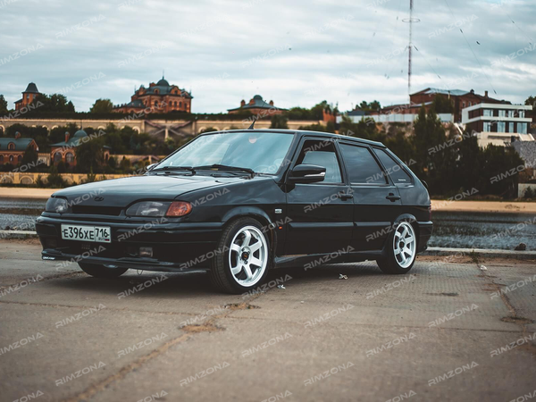 LADA 2114 НА ЛИТЫХ ДИСКАХ В СТИЛЕ RAYS TE37 R15 - Фото № 1