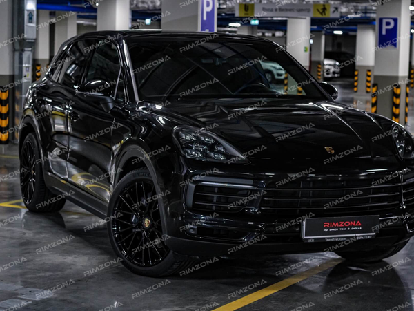 PORSCHE CAYENNE НА КОВАНЫХ ДИСКАХ В СТИЛЕ PORSCHE FPS-1 R21 - Фото № 1