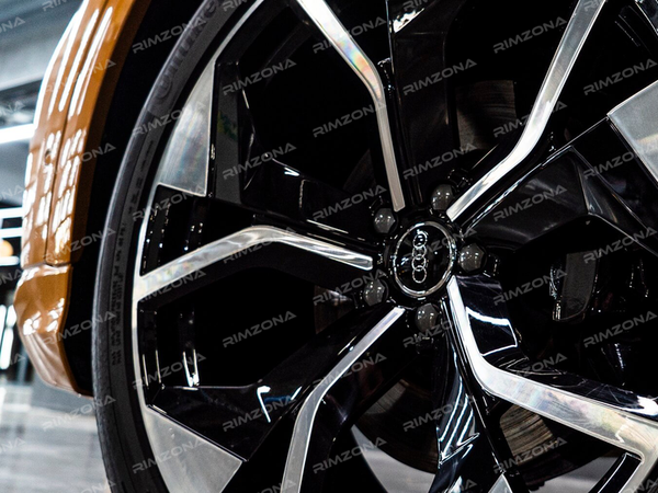 AUDI Q8 НА КОВАНЫХ ДИСКАХ В СТИЛЕ AUDI RSQ8 R22 - Фото № 4